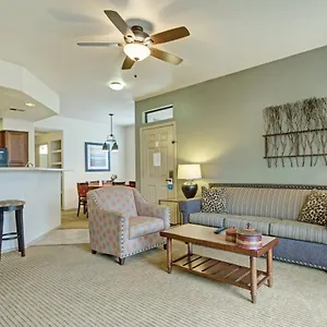 Hotel Raintree At South Mountain Preserve